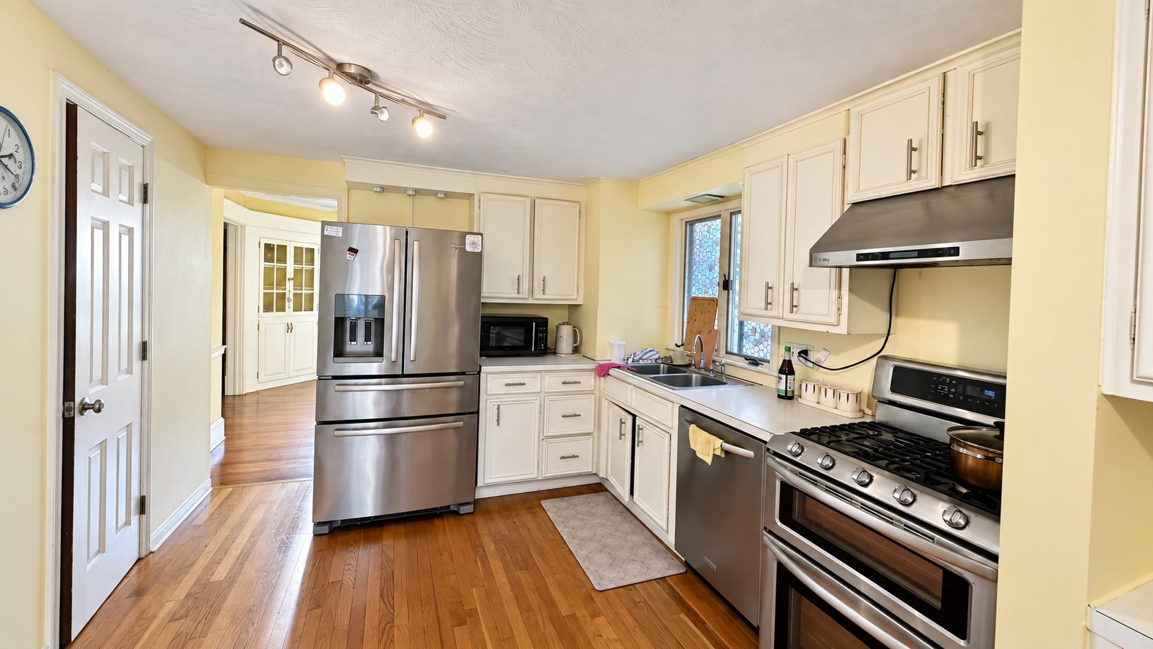 25 Wexford Street Springfield, MA 01118 - Photo 15 of 42 Gallery Image 15
