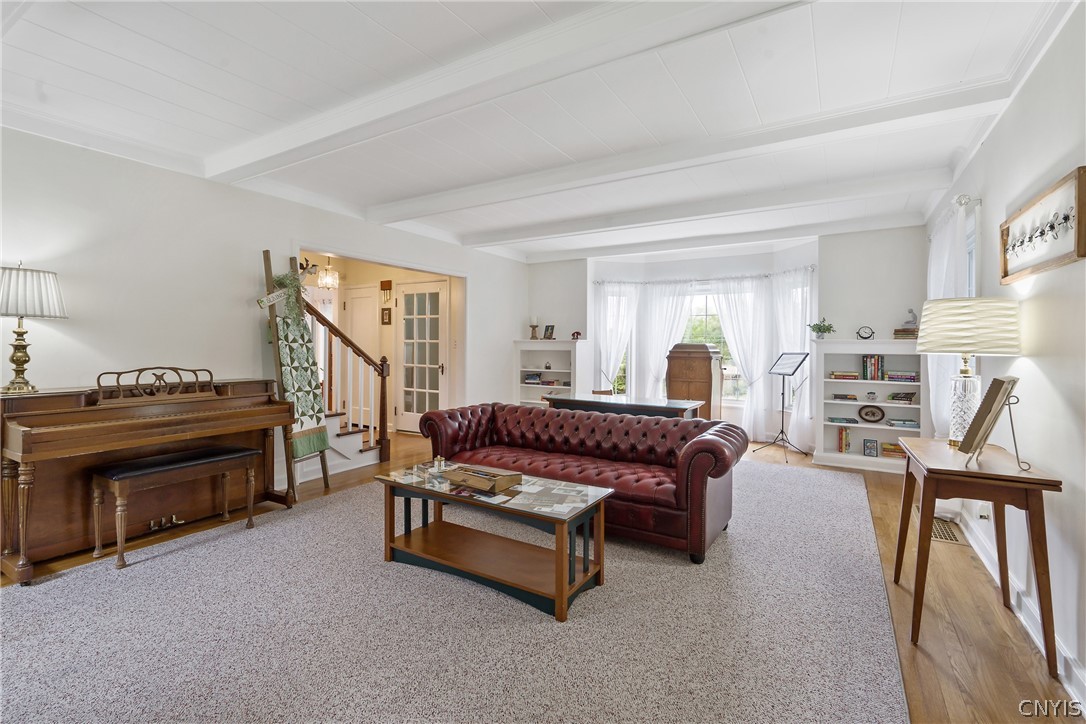 8 Lyndon Road De Witt, NY 13066 - Photo 7 of 46