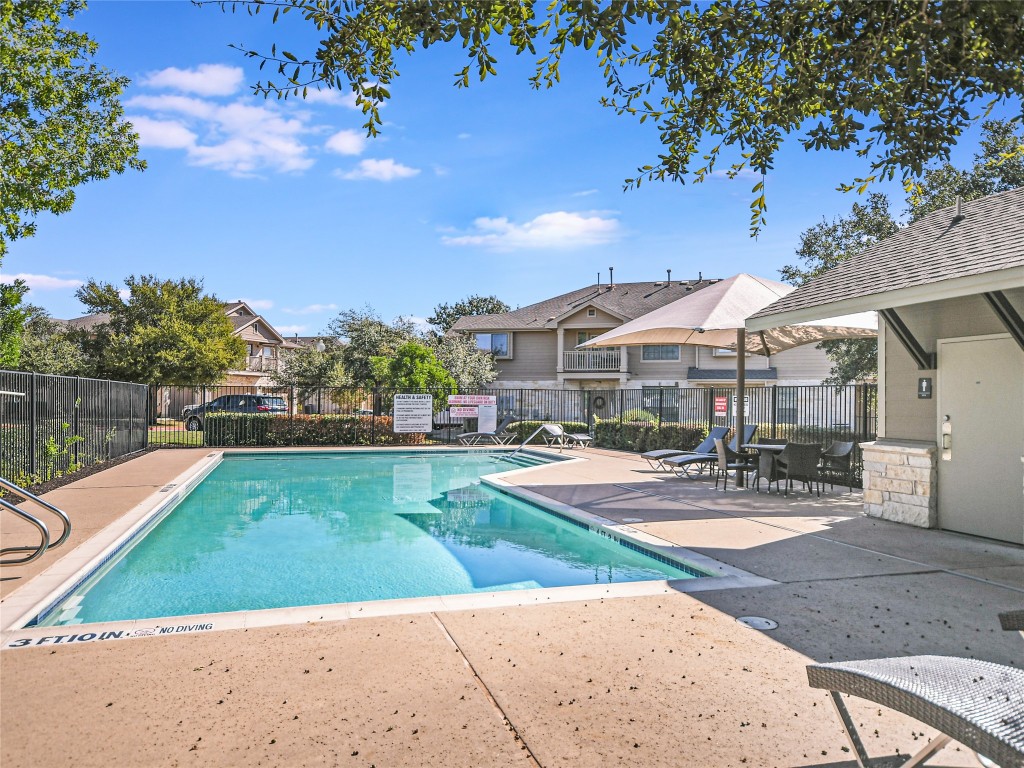 9201 Brodie Lane, Unit 101 Austin, TX 78748 - Photo 23 of 24 a view of a city with tall buildings