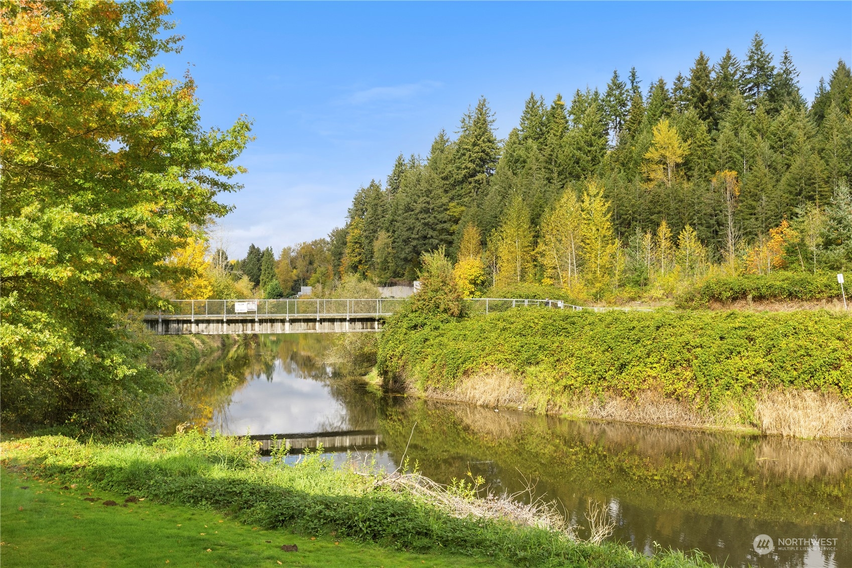 10822 East Riverside Drive, Unit A204 Bothell, WA 98011 - Photo 4 of 22