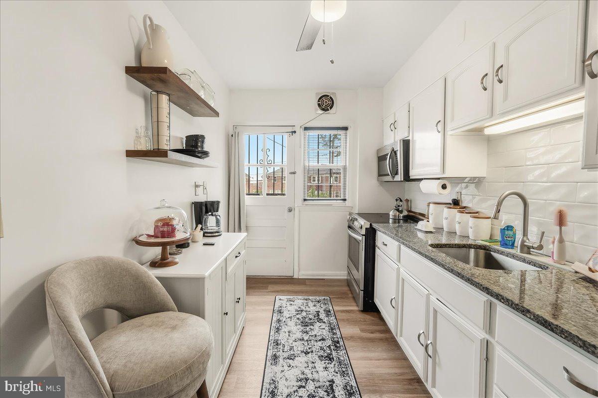 5911 1/2 Ayleshire Road Baltimore, MD 21239 - Photo 13 of 33 Gallery Image 13