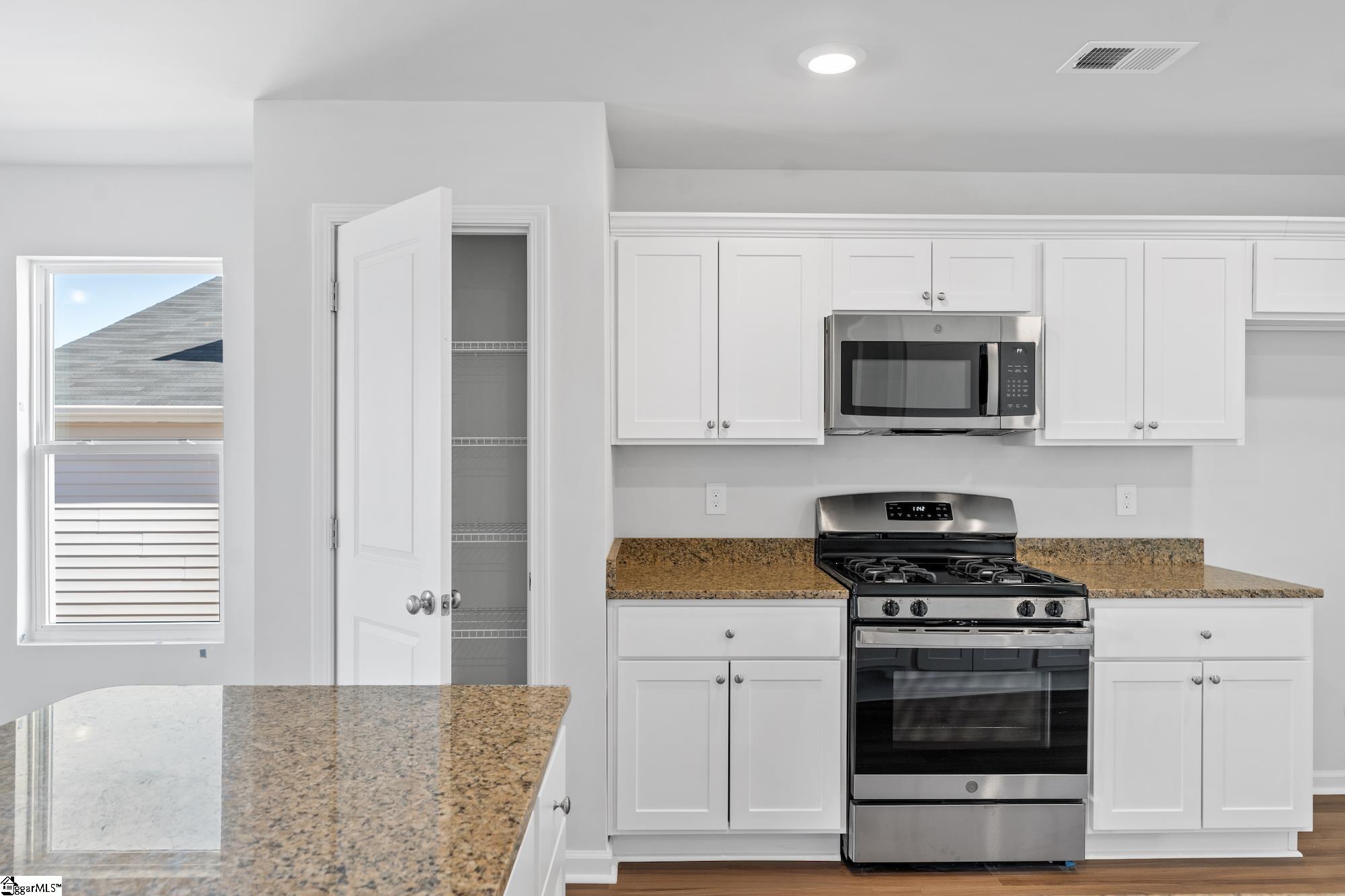 125 West Compass Way Easley, SC 29640 - Photo 9 of 35 Gallery Image 9