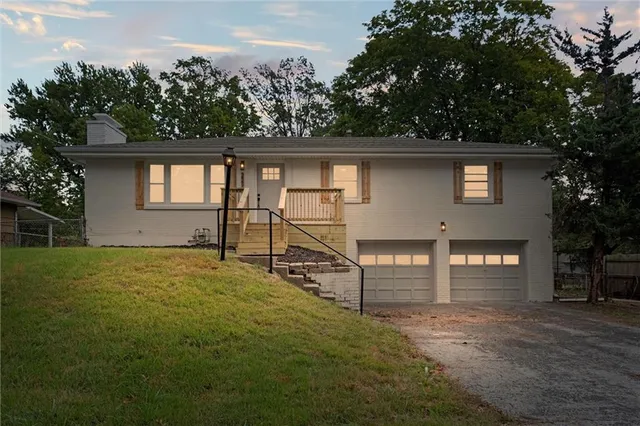 $314,900 | 2217 North 83rd Street, Kansas City, KS 66109