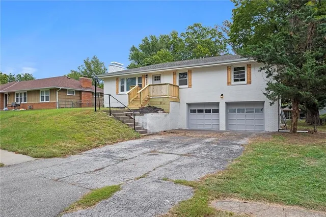 $314,900 | 2217 North 83rd Street, Kansas City, KS 66109
