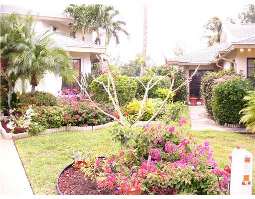 20835 Boca Ridge Drive North Boca Raton, FL 33428 - Photo 1 of 16 Primary Photo