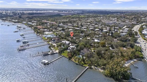 $430,000 | 764 Southeast St Lucie Boulevard, Stuart, FL 34996