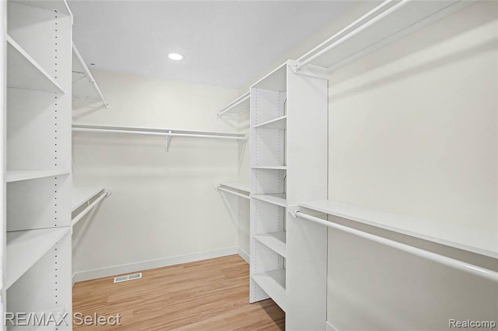 408 3rd Street Fenton, MI 48430 - Photo 40 of 69 Gallery Image 40
