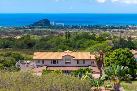 an aerial view of multiple house