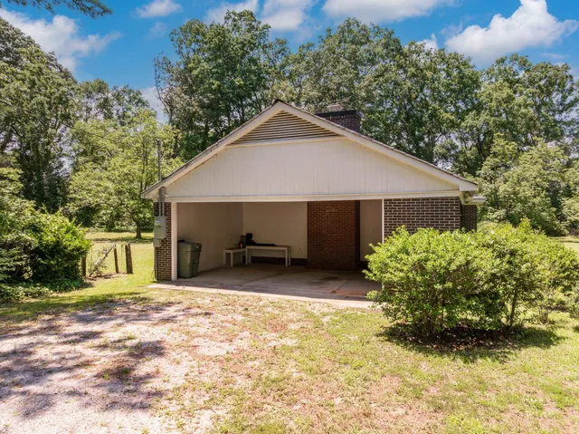 $299,900 | 114 York Street, Clinton, SC 29325