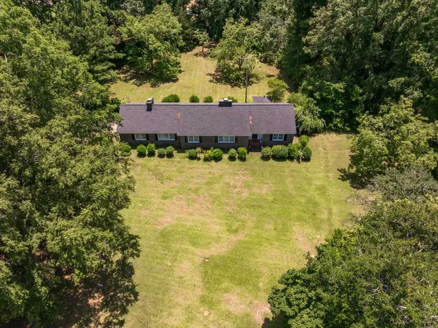 $299,900 | 114 York Street, Clinton, SC 29325