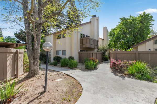 $269,000 | 3701 Colonial Drive, Unit 202, Modesto, CA 95356