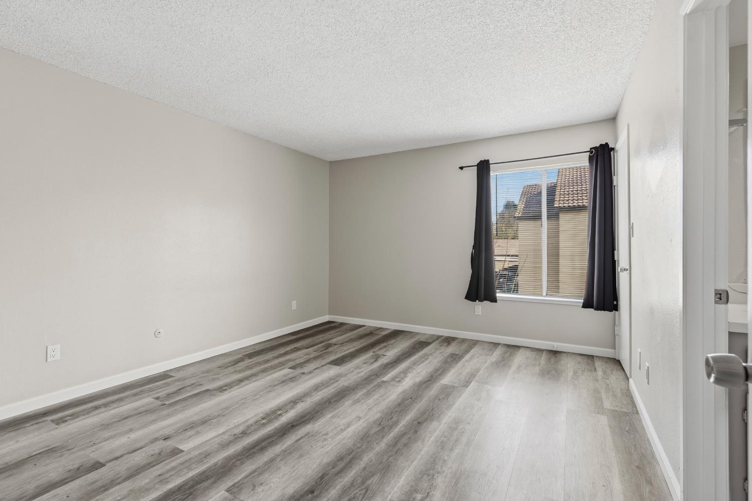 3701 Colonial Drive, Unit 202 Modesto, CA 95356 - Photo 14 of 33