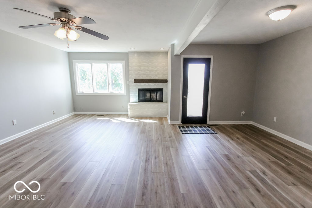 5111 Vantage Point Road Avon, IN 46123 - Photo 15 of 43