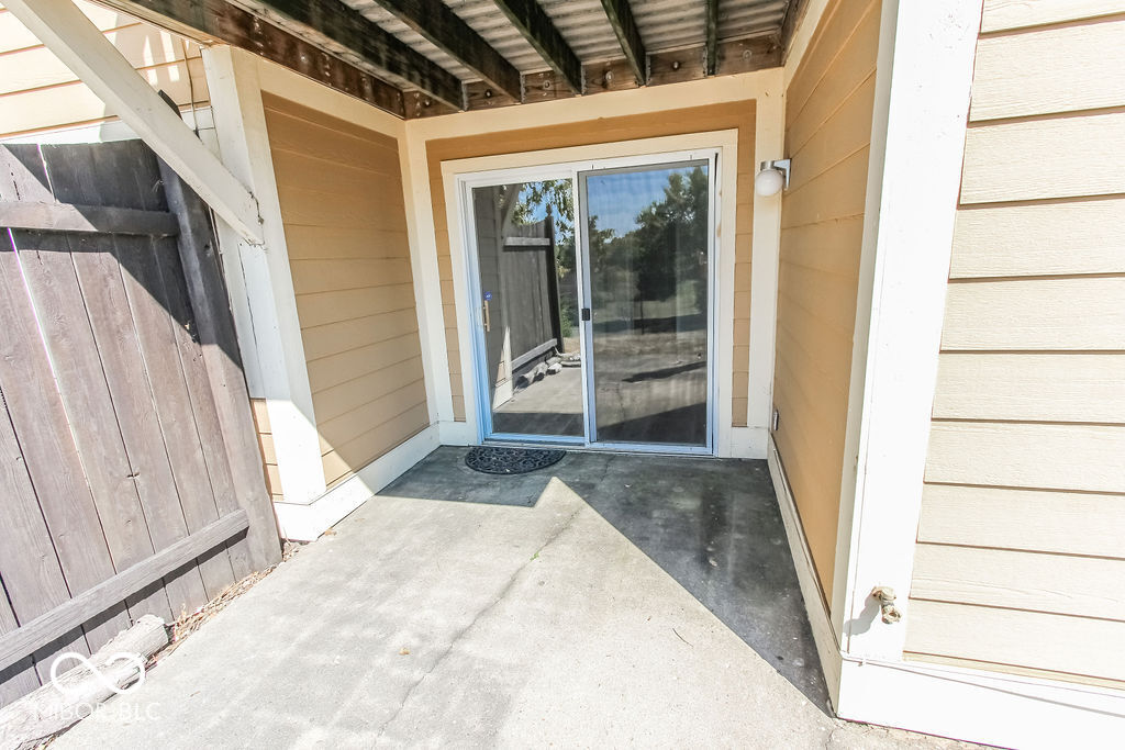 5111 Vantage Point Road Avon, IN 46123 - Photo 41 of 43