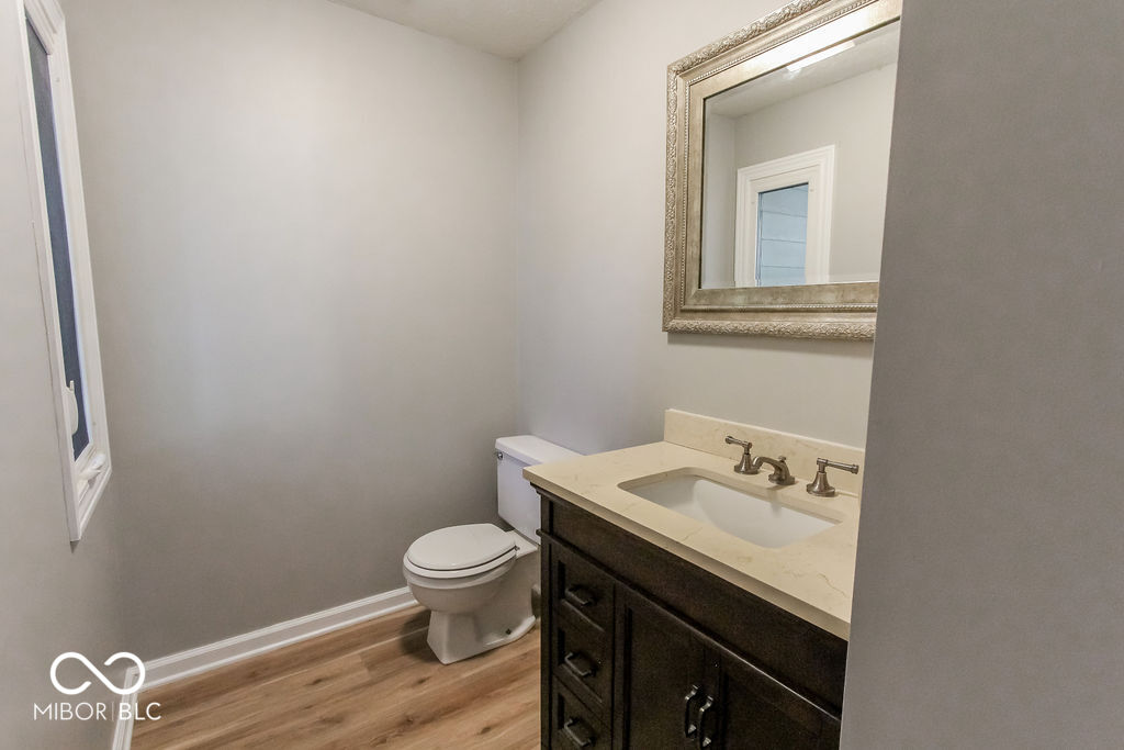 5111 Vantage Point Road Avon, IN 46123 - Photo 9 of 43