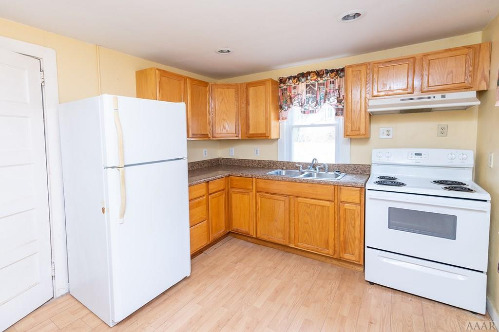 901 County Line Road Tyner, NC 27980 - Photo 17 of 29