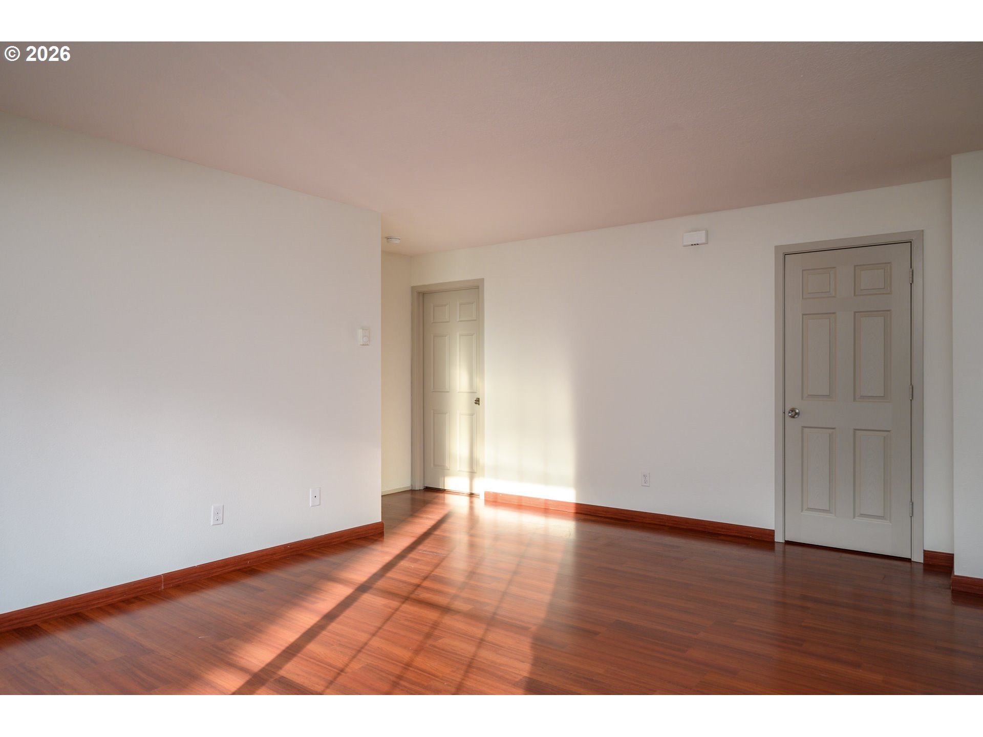 8635 Southwest Curry Drive, Unit B Wilsonville, OR 97070 - Photo 14 of 39 Living Room