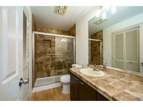 $305,000 | 8635 Southwest Curry Drive, Unit B, Wilsonville, OR 97070