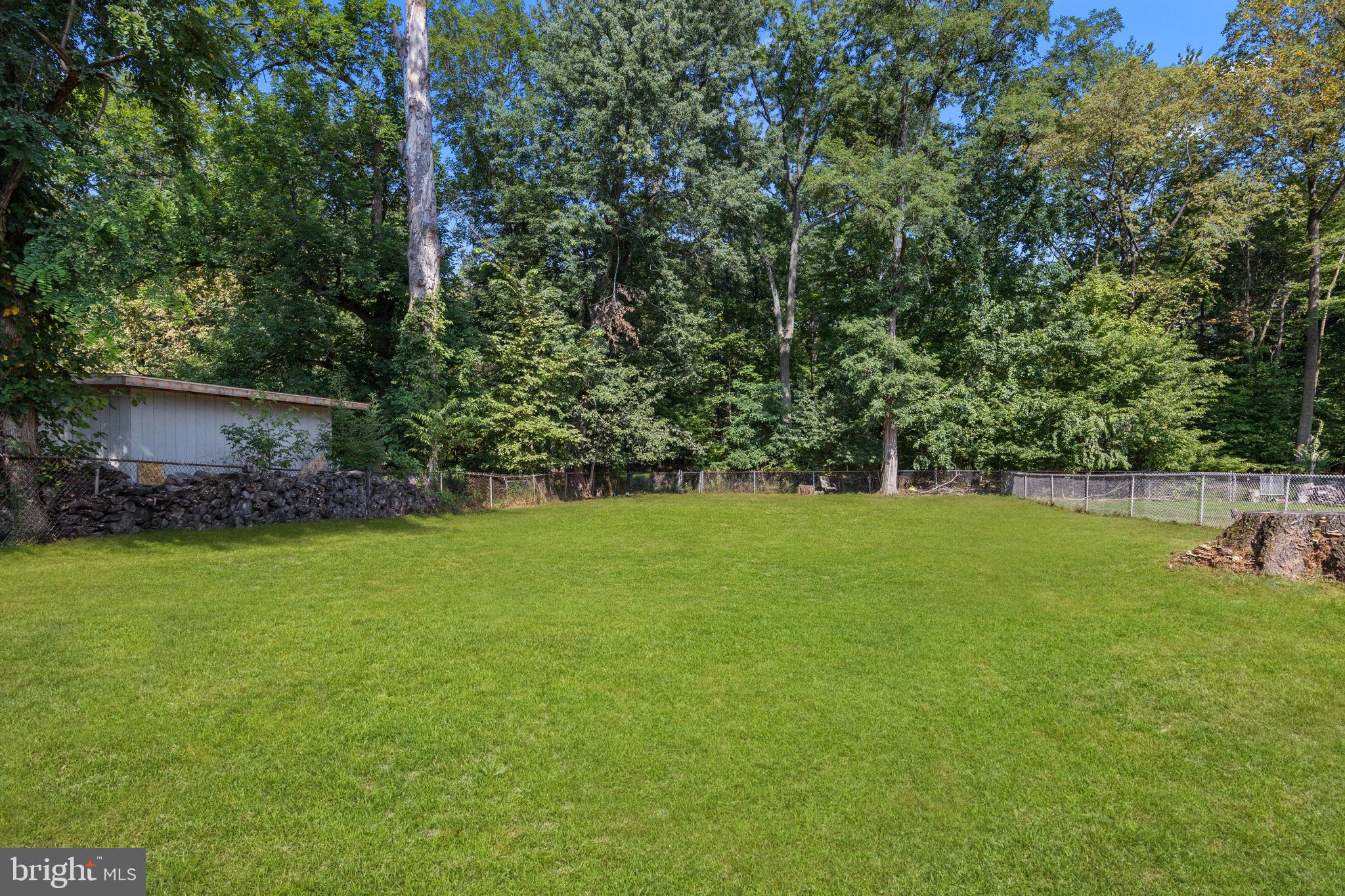 972 Terrace Boulevard Ewing, NJ 08618 - Photo 22 of 26