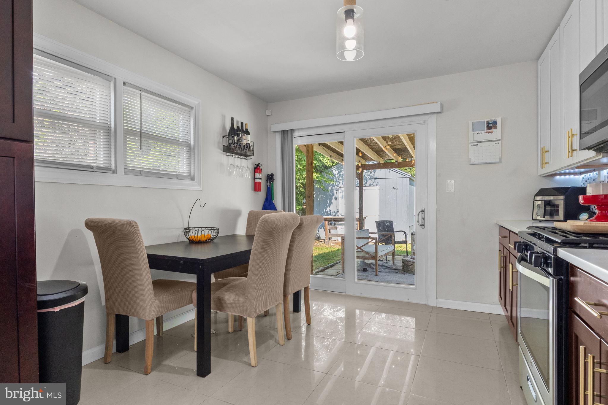 972 Terrace Boulevard Ewing, NJ 08618 - Photo 10 of 26