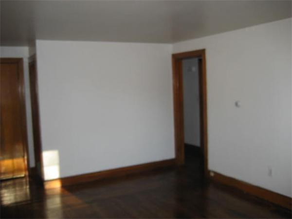 375 Elm Street Braintree, MA 02184 - Photo 3 of 12