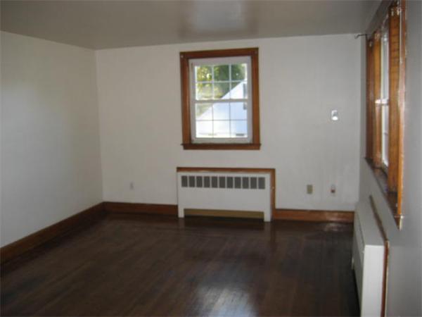 375 Elm Street Braintree, MA 02184 - Photo 5 of 12