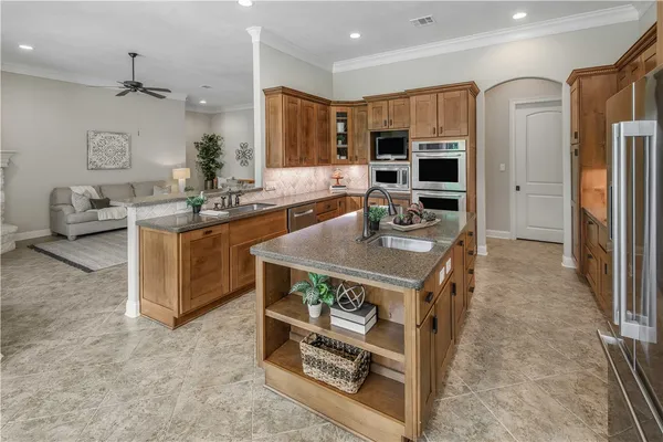 $835,000 | 4819 Williams Creek Drive, College Station, TX 77845