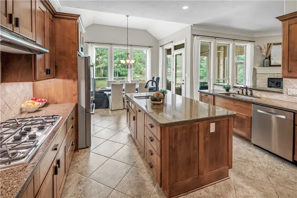 $835,000 | 4819 Williams Creek Drive, College Station, TX 77845