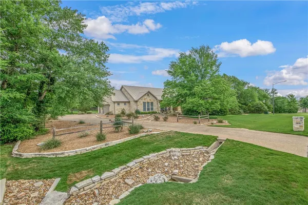 $835,000 | 4819 Williams Creek Drive, College Station, TX 77845