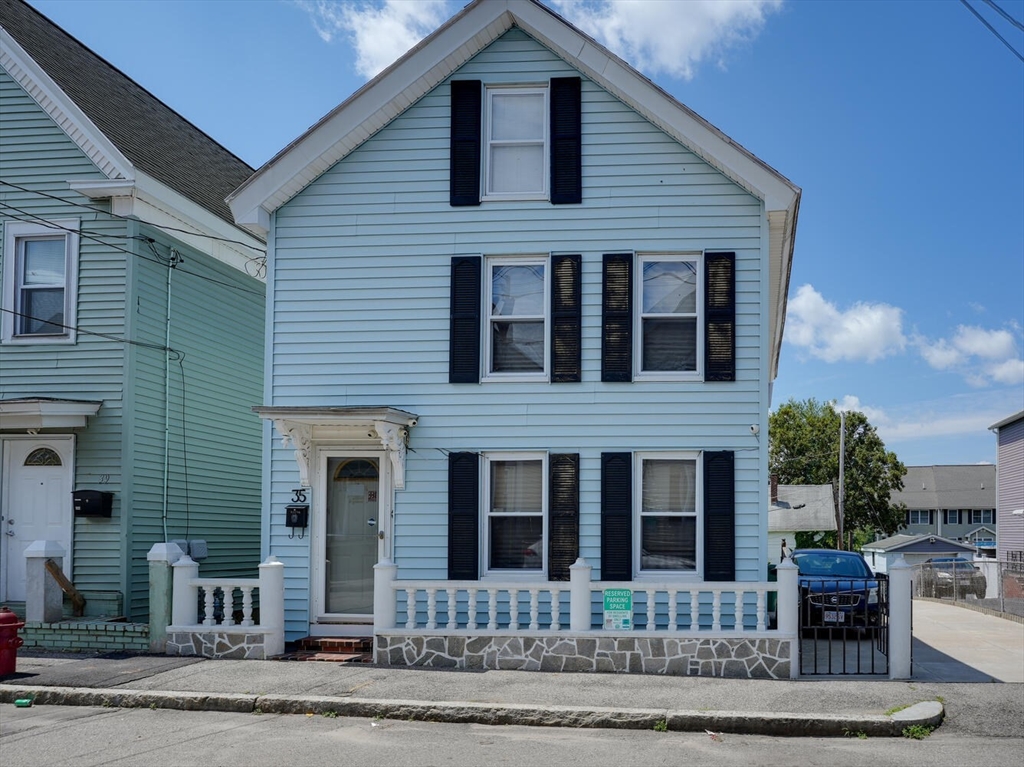 35 Agawam Street Lowell, MA 01852 - Photo 2 of 25