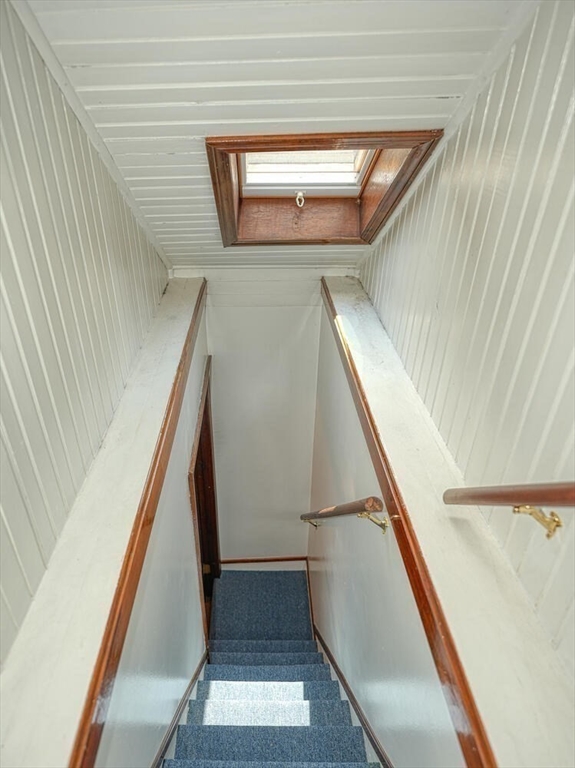 35 Agawam Street Lowell, MA 01852 - Photo 23 of 25