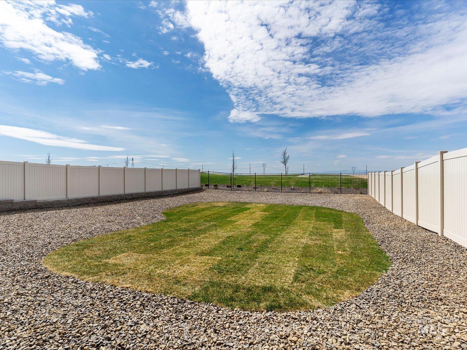 365 South Bumper Way Boise, ID 83716 - Photo 28 of 45