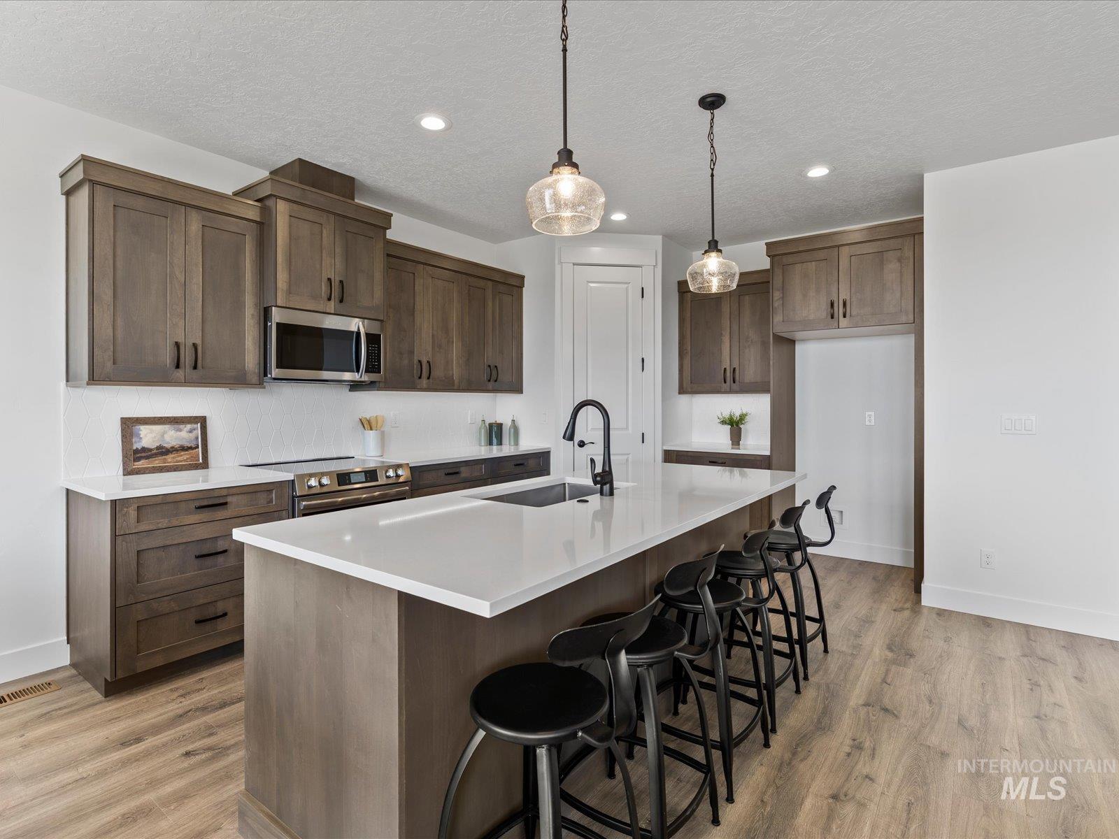 365 South Bumper Way Boise, ID 83716 - Photo 5 of 45