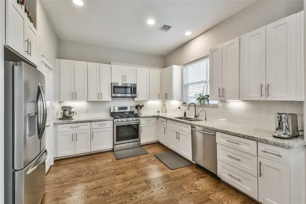 $2,745 | 1815 Napa Creek Lane, Houston, TX 77009