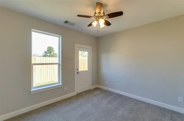 $2,745 | 1815 Napa Creek Lane, Houston, TX 77009