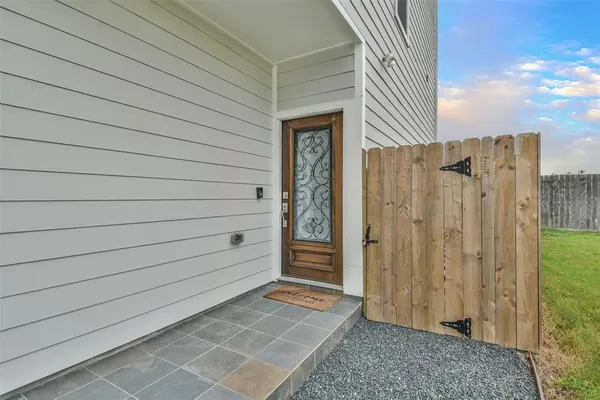 $2,745 | 1815 Napa Creek Lane, Houston, TX 77009