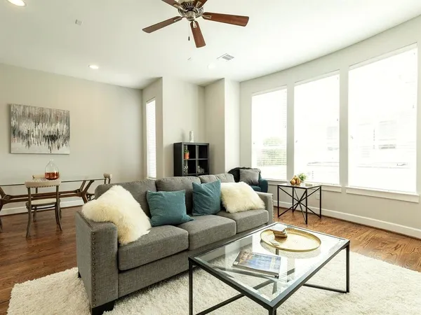 $2,745 | 1815 Napa Creek Lane, Houston, TX 77009