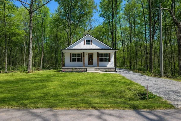 $220,000 | 397 Hightower Road, Elkton, KY 42220