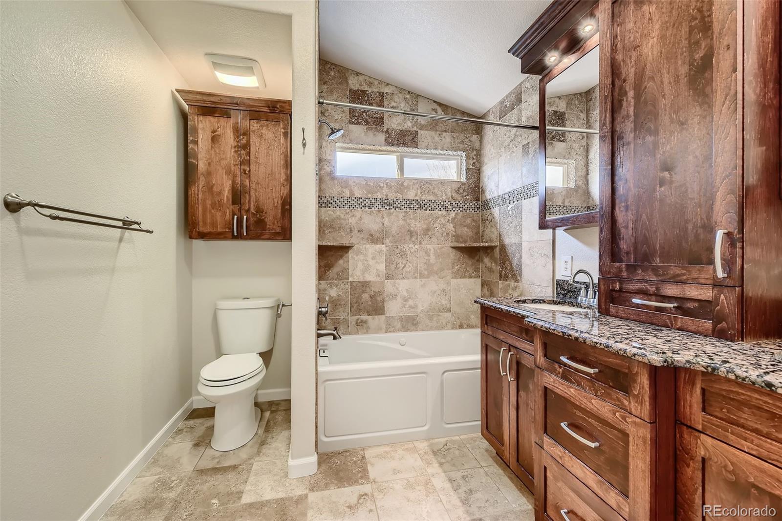 9837 Burberry Way Highlands Ranch, CO 80129 - Photo 13 of 31 Gallery Image 13