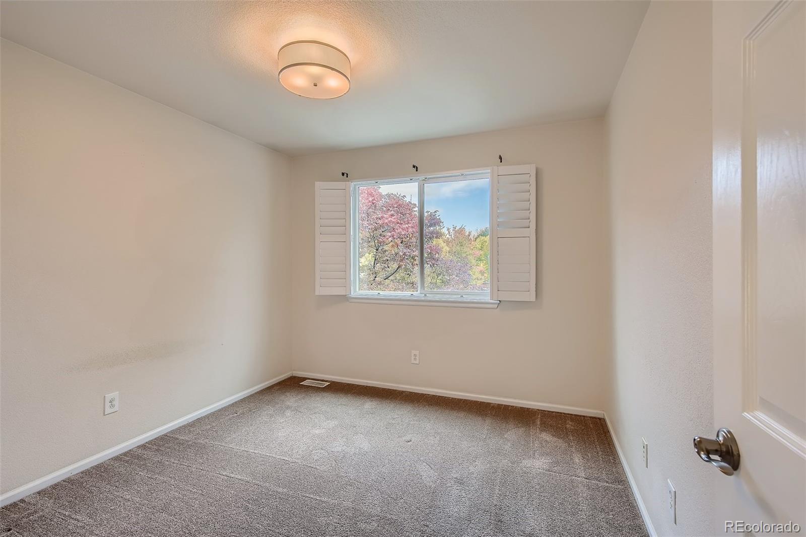 9837 Burberry Way Highlands Ranch, CO 80129 - Photo 15 of 31 Gallery Image 15