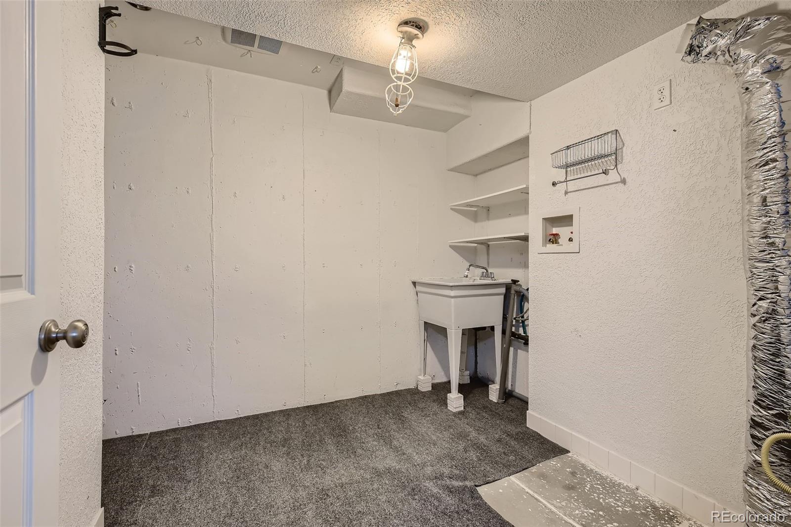 9837 Burberry Way Highlands Ranch, CO 80129 - Photo 20 of 31 Gallery Image 20