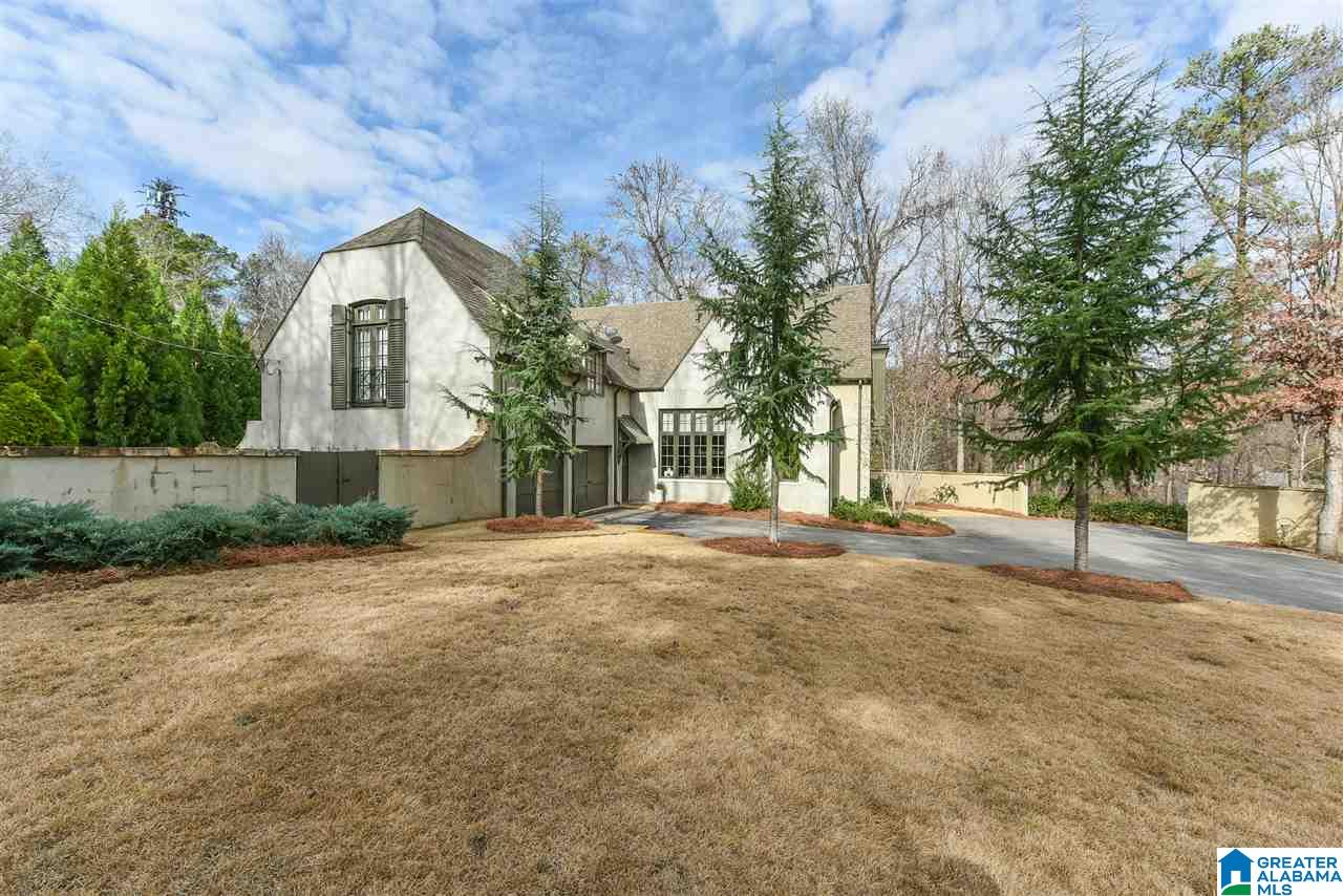 2762 Rocky Ridge Road Birmingham, AL 35243 - Photo 3 of 50