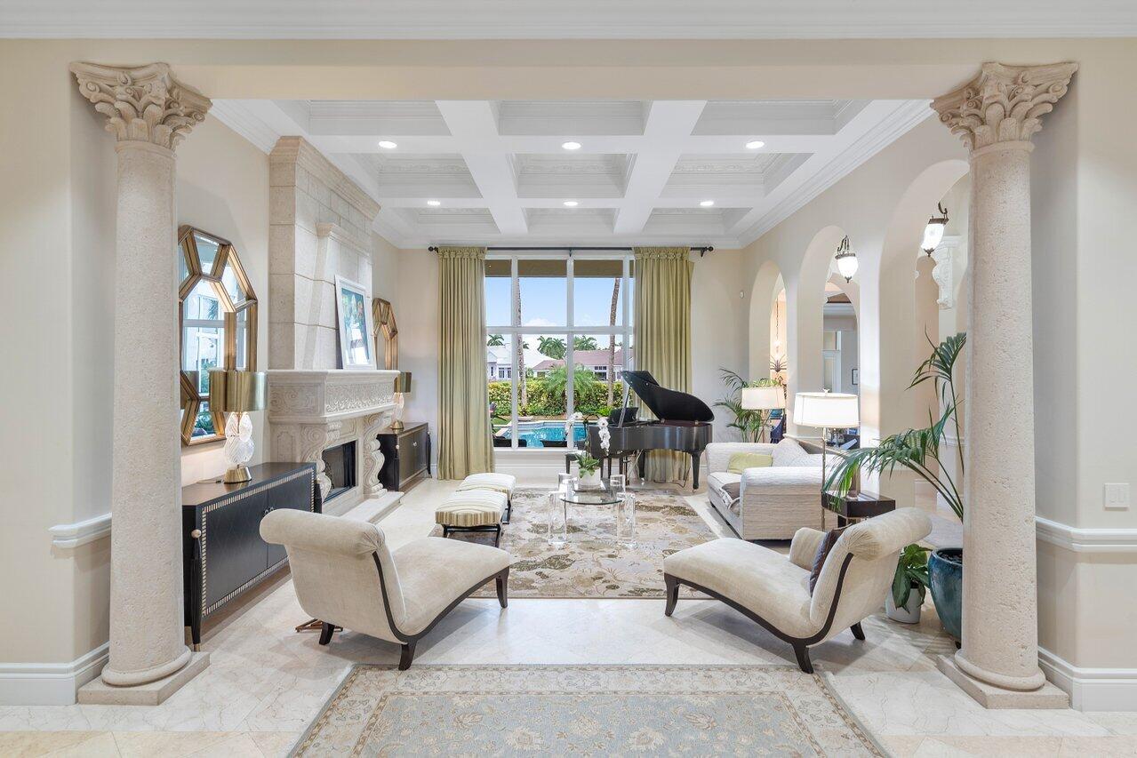 17519 Foxborough Lane Boca Raton, FL 33496 - Photo 13 of 75 103-17519FoxboroughLane-BocaRaton-FL-334