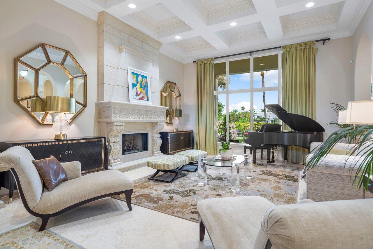 17519 Foxborough Lane Boca Raton, FL 33496 - Photo 14 of 75 104-17519FoxboroughLane-BocaRaton-FL-334