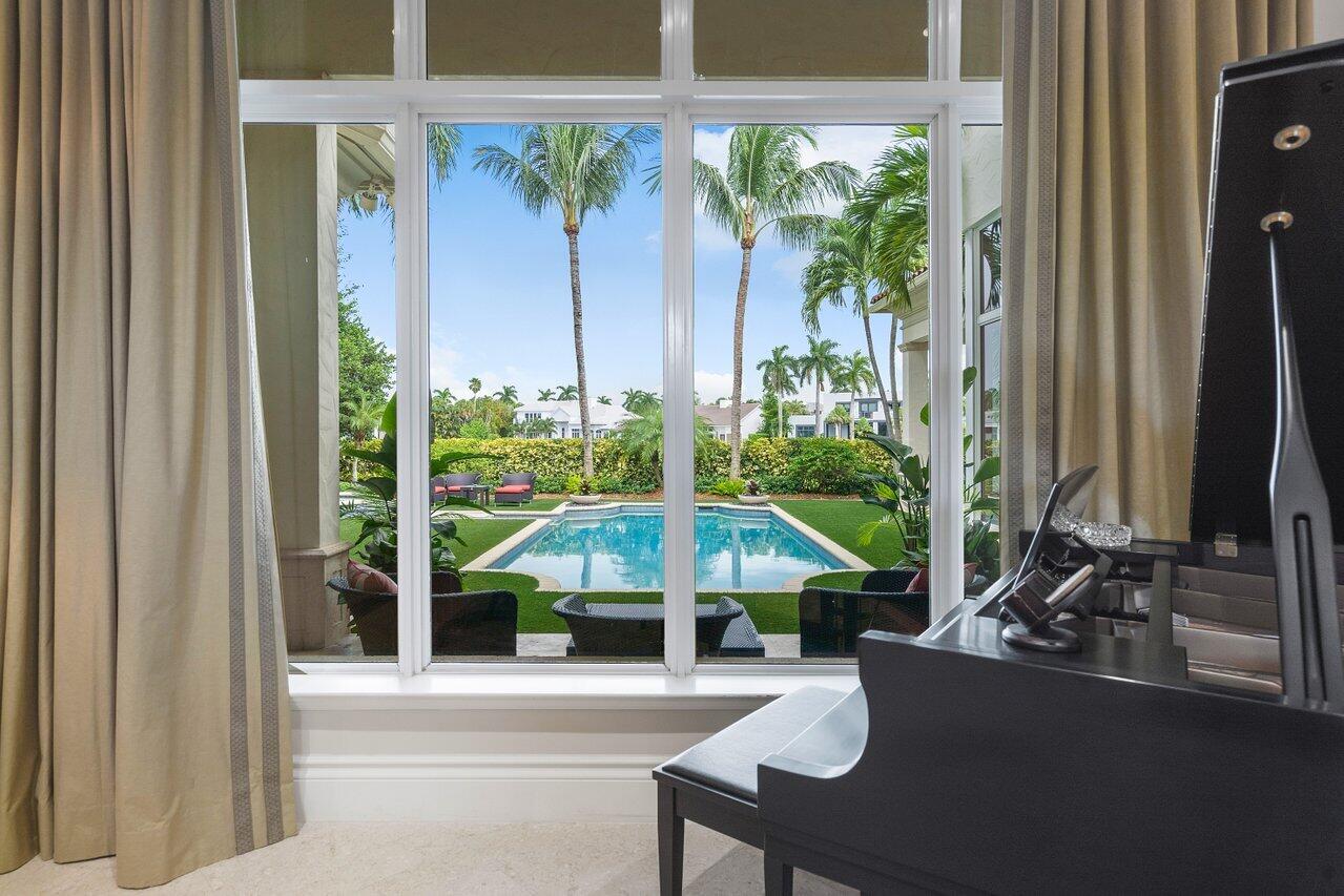 17519 Foxborough Lane Boca Raton, FL 33496 - Photo 16 of 75 105-17519FoxboroughLane-BocaRaton-FL-334