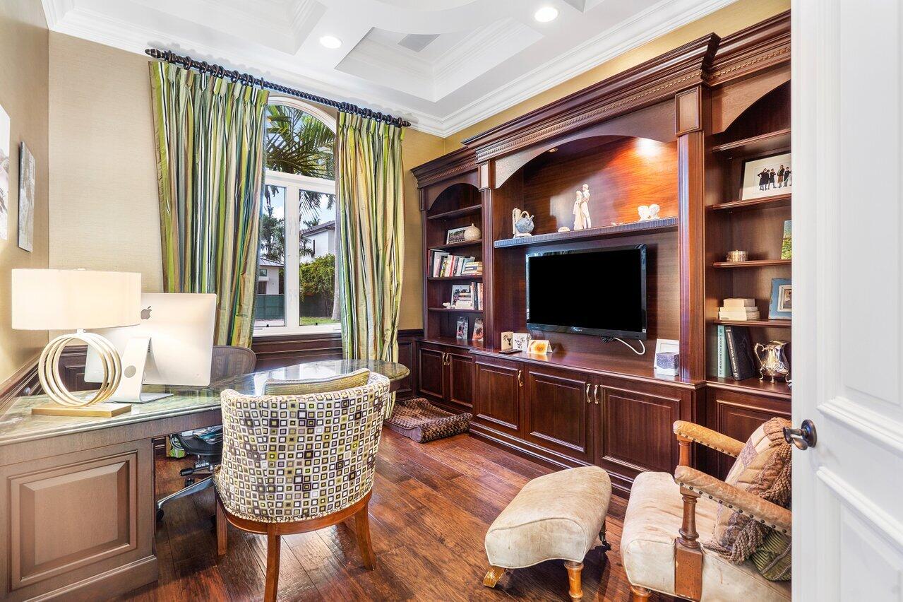 17519 Foxborough Lane Boca Raton, FL 33496 - Photo 40 of 75 129-17519FoxboroughLane-BocaRaton-FL-334