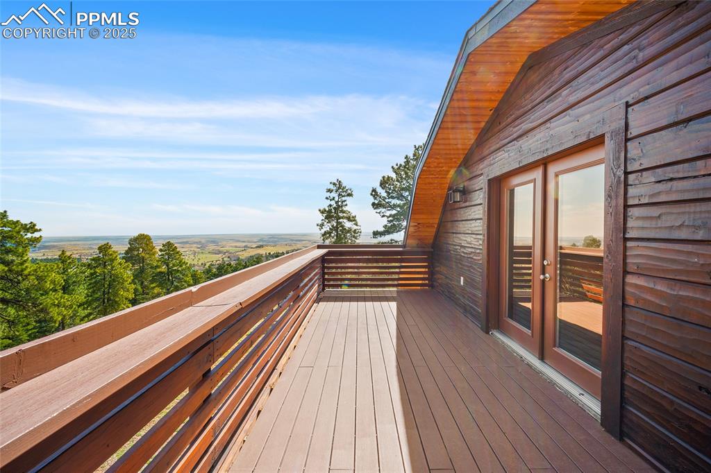 10739 Arnold Lane Rye, CO 81069 - Photo 30 of 50 a view of balcony with wooden floor