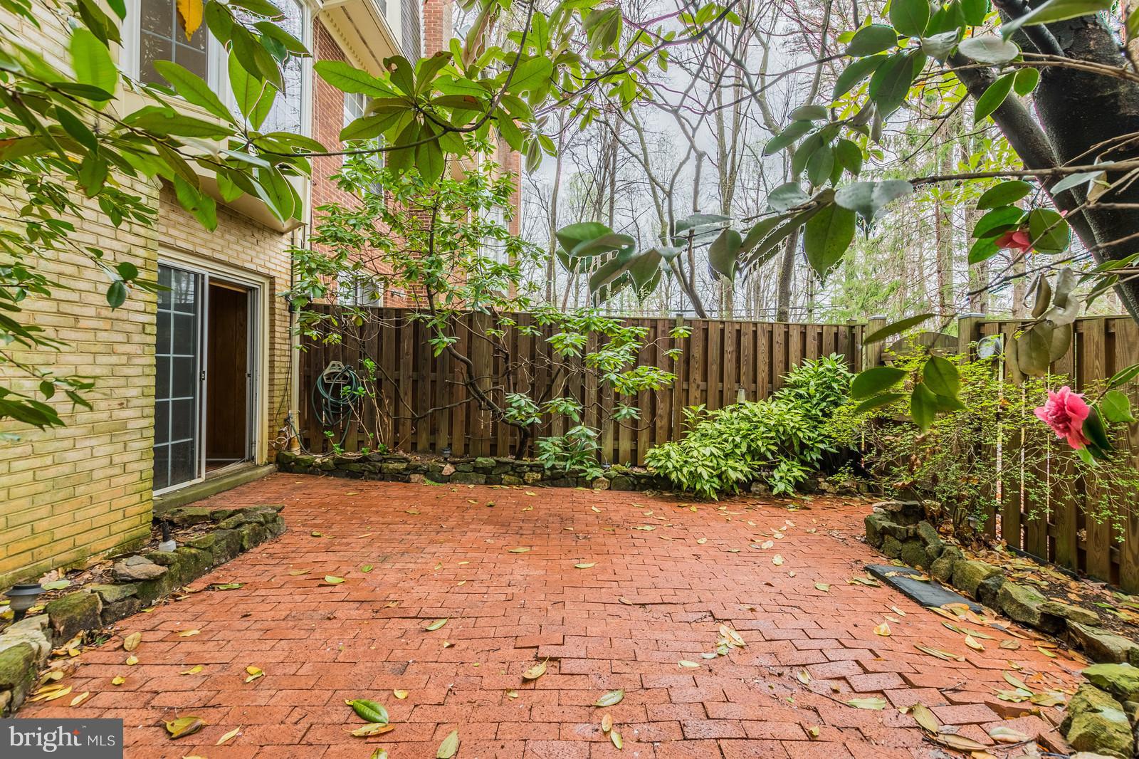 9004 Fox Grape Lane Springfield, VA 22152 - Photo 25 of 27 Perfect for Cookouts, Pets or Kids
