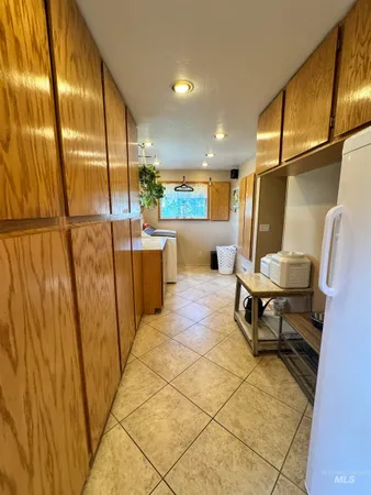 $434,900 | 522 North Apple Street, Shoshone, ID 83352