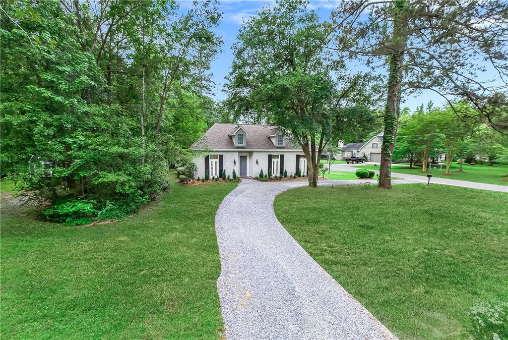 709 Old Landing Road Covington, LA 70433 - Photo 2 of 26